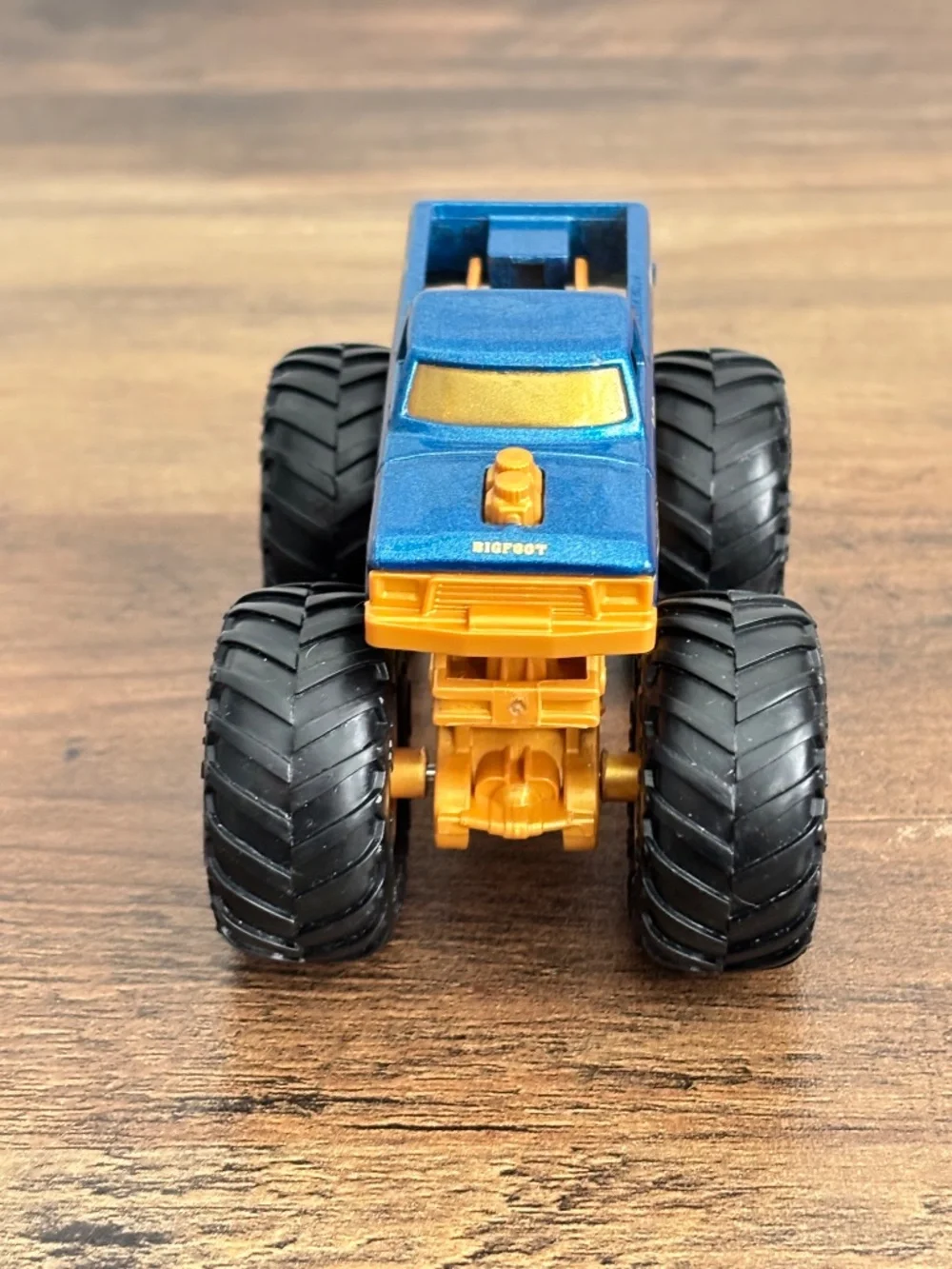 Mattel 1:64 Bigfoot Die Cast Metal Monster Truck Blue Gold Tires Hot Wheels Toy